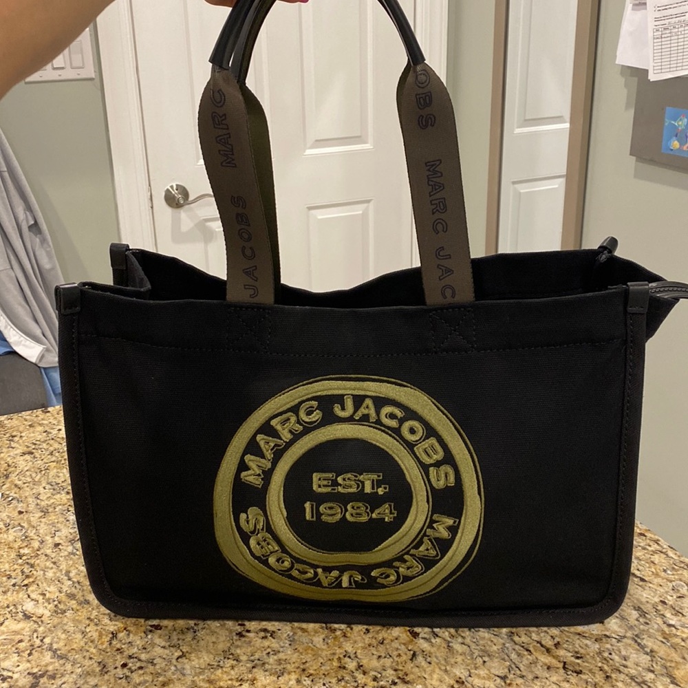 NWT Marc jacobs black canvas tote large
